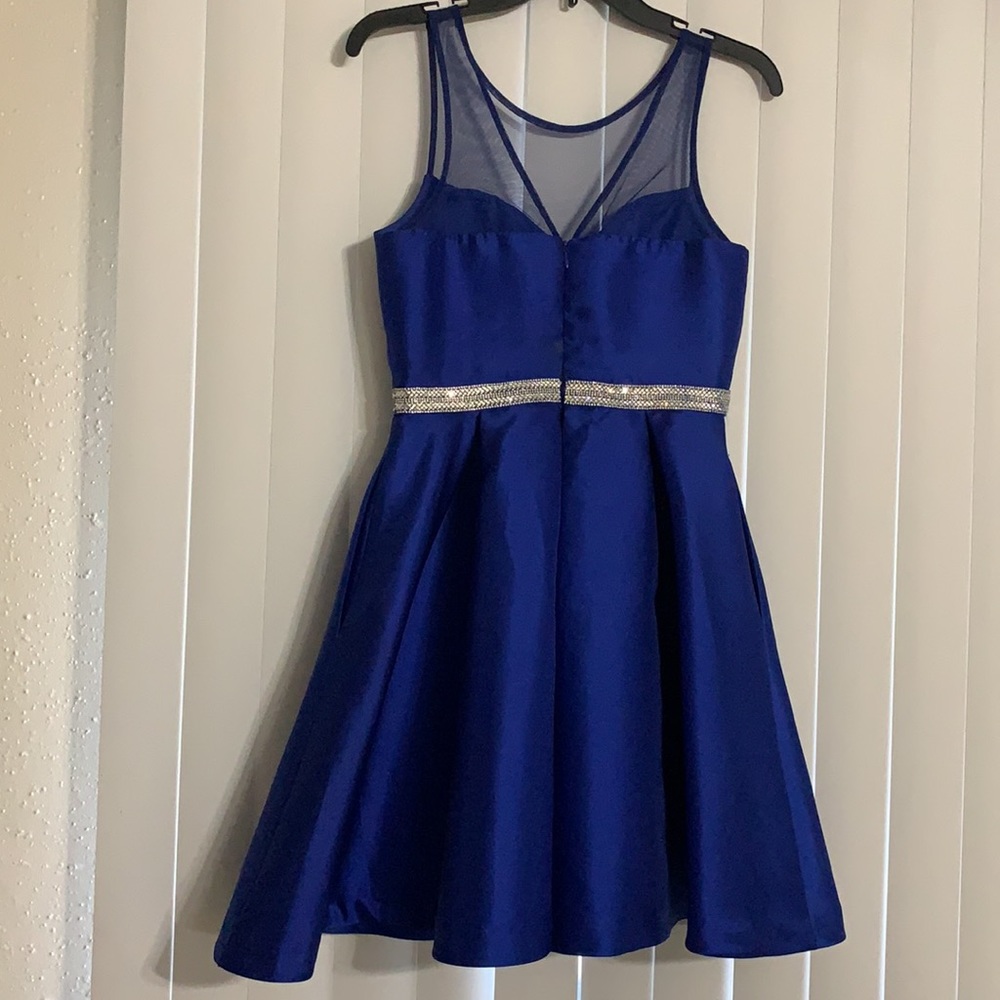 Prom Dress - Picture 4 of 5
